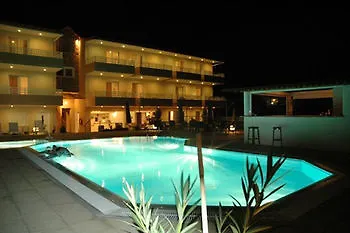 Plaza Hotell 2*